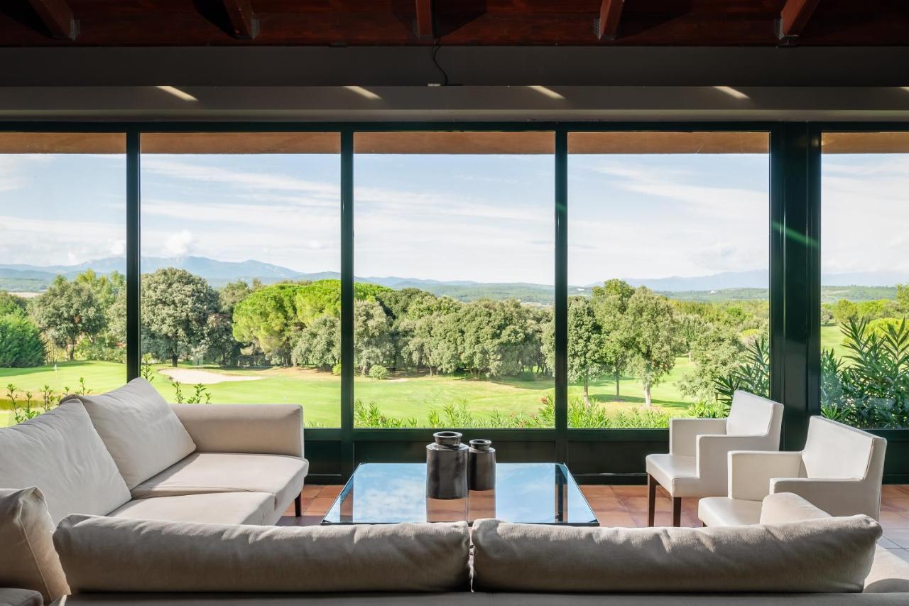 Hotel Torremirona Golf & Spa Navata Exteriör bild