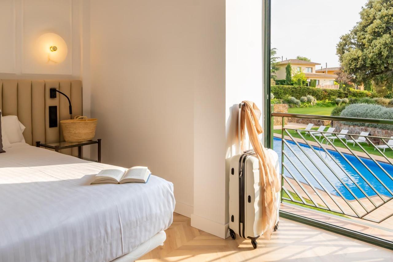 Hotel Torremirona Golf & Spa Navata Exteriör bild