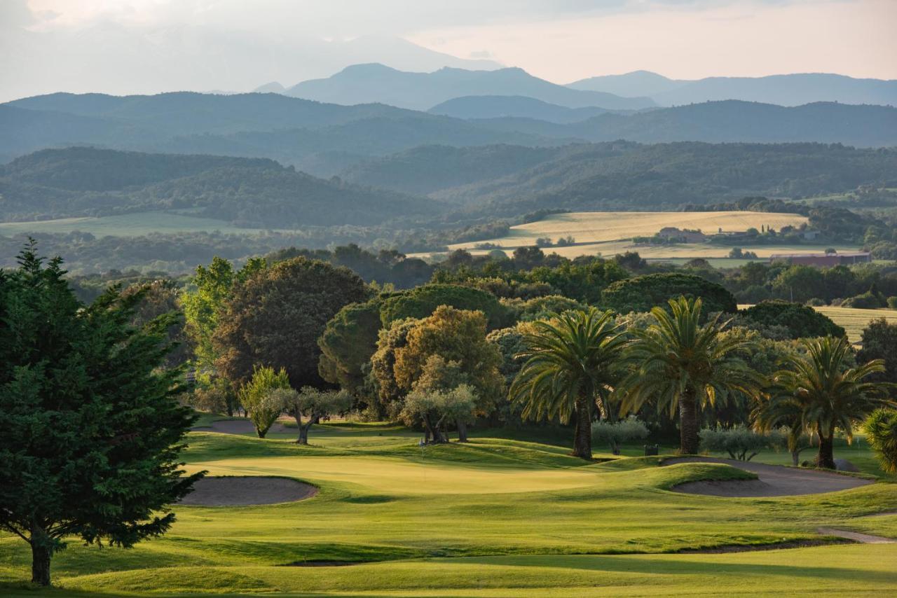 Hotel Torremirona Golf & Spa Navata Exteriör bild