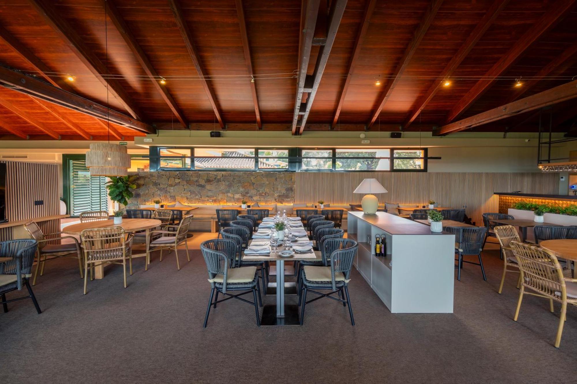 Hotel Torremirona Golf & Spa Navata Exteriör bild