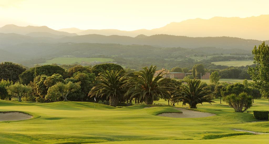 Hotel Torremirona Golf & Spa Navata Exteriör bild